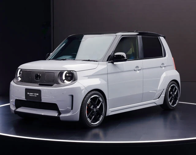 ホンダ スーパーワン プロトタイプ　ホンダがジャパンモビリティショー2025に出展して話題を呼んだのが、「走り」を磨いたギンギン軽EV。市販化あるか!?