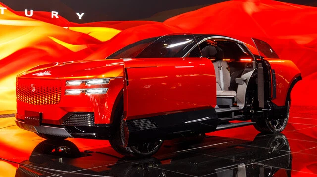 AI搭載車に脱炭素カー、噂のクルマまで！　専門家が現地取材で勝手にジャッジ！　「ジャパン モビリティショー2025」で見つけた"やりすぎカー"BEST10