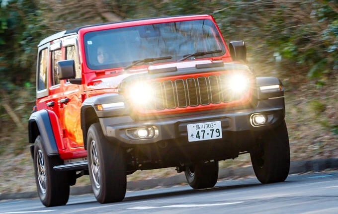 最強すぎる"悪路走破マシン"が大幅アップデート！　若者にも人気!?　4代目ジープラングラーを公道で試す！