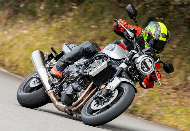 【第5位】ホンダ CB1000F　11月14日に発売となったホンダCBシリーズの頂点。価格は139万7000円。伝説モデルのオマージュに男心がパンパンに膨らむ!!