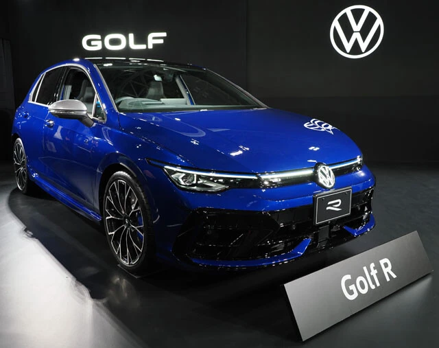 1974年から販売されているフォルクスワーゲンの看板カーのゴルフ。現行は8代目。27年からメキシコ産となる