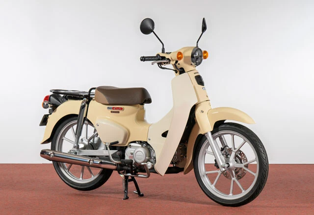 スーパーカブ110 Lite 12月11日発売 価格:34万1000円 ベースの原付二種の価格は35万2000円