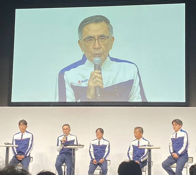 2025年9月9日、スズキの技術戦略と新中期経営計画が発表された。壇上には、スズキを率いる鈴木俊宏社長が立った