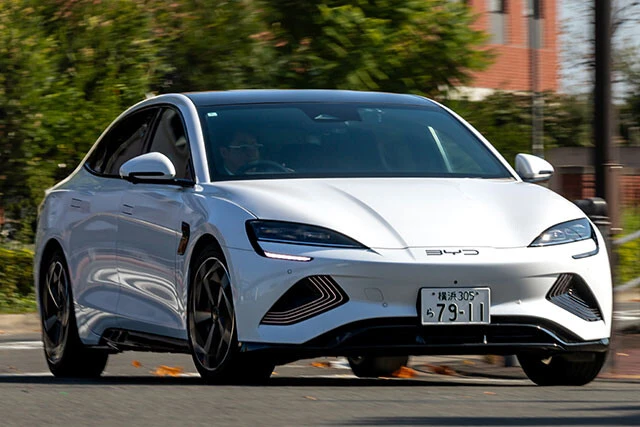 昨年6月に日本市場に投入されたEVセダン・シールをベースにシーライオン7は開発された