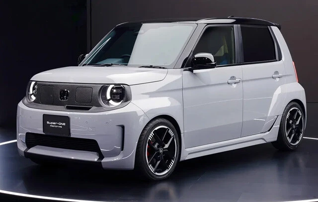 【第6位】ホンダ スーパーワンプロトタイプ　遊び心と走りの楽しさを詰め込んだ、ホンダらしさ全開の超ギンギン軽EV。気になる発売は2026年を予定とのこと