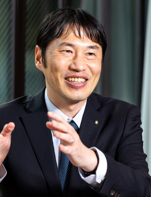 eビターラのチーフエンジニア・大前陽平氏は、EV普及が遅れる日本市場での好スタートの背景を解説してくれた