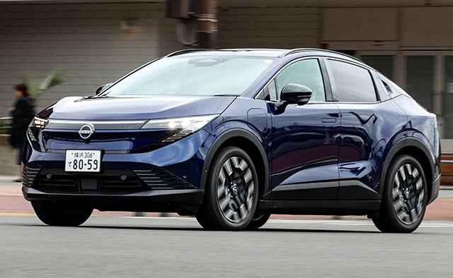 新型リリーフカーの元ネタとなった、今年1月に発売された3代目日産リーフ。価格438万9000～599万9400円