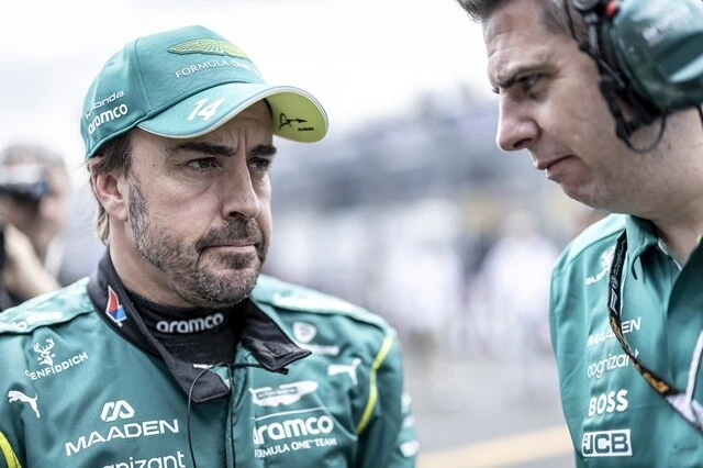 開幕2戦はマシントラブルでリタイアに終わったアロンソ。苦しいチーム状況の中でも現役最年長の44歳は抜群のスタートで大きく順位を上げ、ひとり気を吐いている