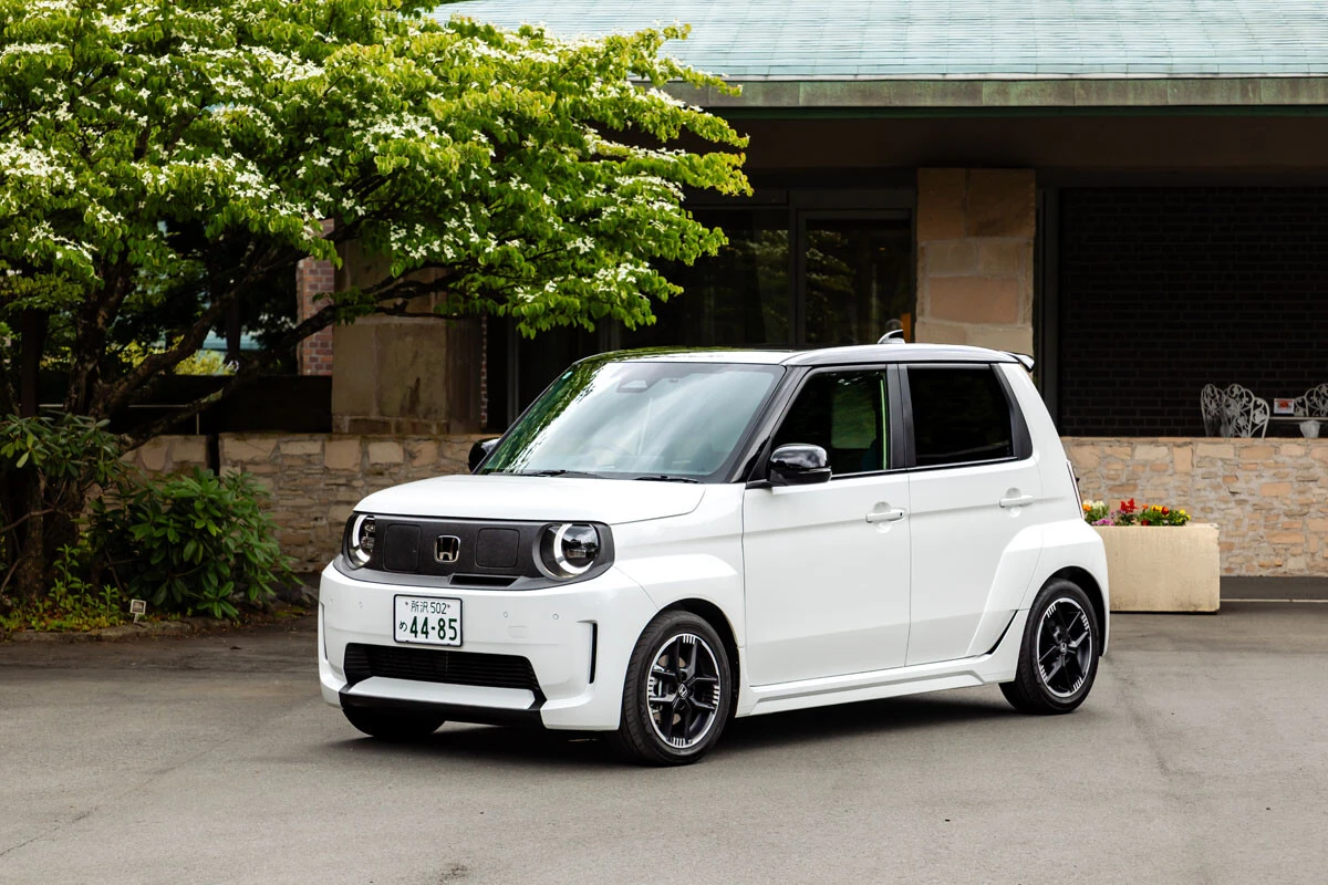 補助金の追い風を受け、販売絶好調のホンダの小型EVスーパーワン