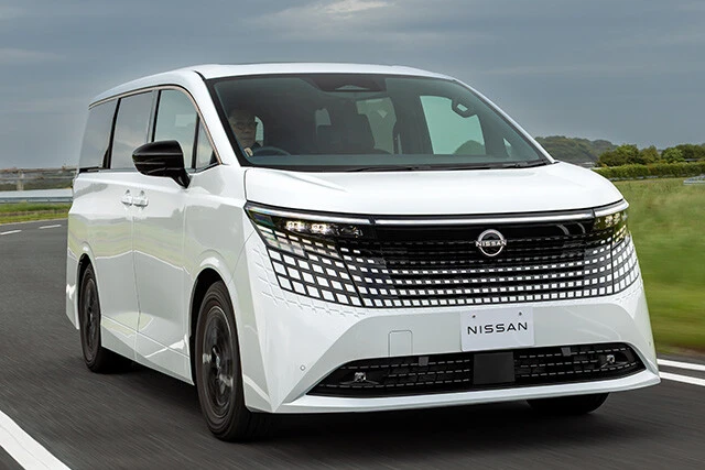 第7位「日産 新型エルグランド」日産の命運をかけたエルグランド。王者アルファードが君臨する大型ミニバン市場をひっくり返せるか!?