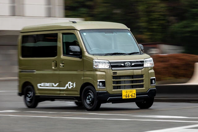 東京都内の公道で徹底チェックしたダイハツの軽商用EV・e-アトレー