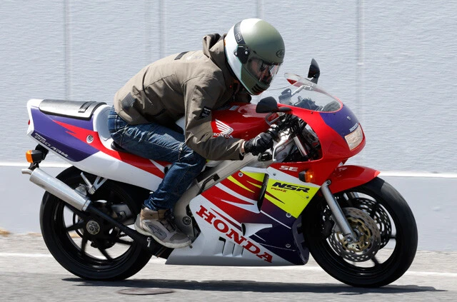 ホンダ　NSR250R SE　1996年式のNSR250R SEは最終進化型MC28。2スト技術の集大成で最高傑作との評価も高く、このモデルを最後に生産は終了