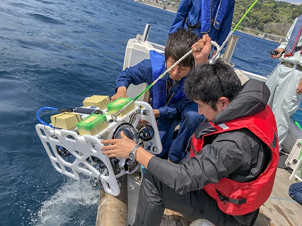 相模湾深海調査  深海1000mへの挑戦風景
