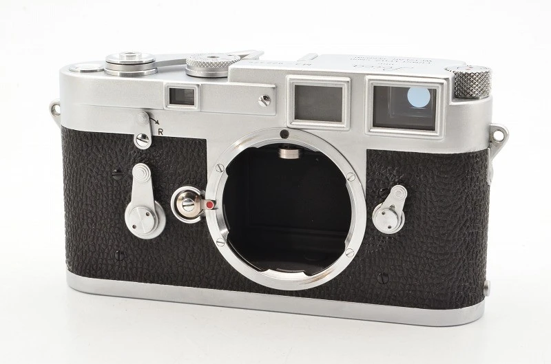 カメラやウイスキーが驚きの値段に！ 今こそ「オルタナティブ投資」に注目したいワケ