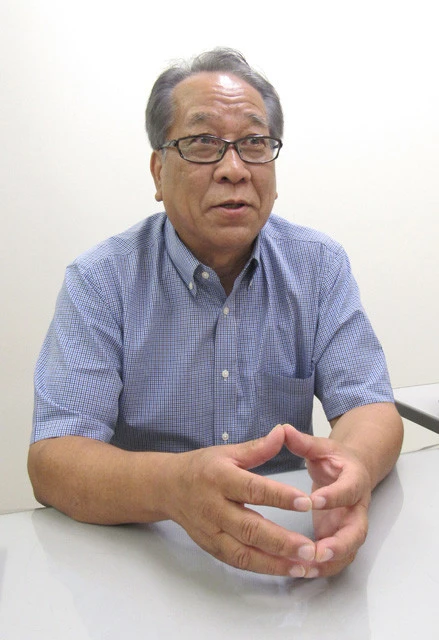 浜元陽一郎氏。株式会社FREE POWERの社長。65歳。宮崎県で社会保険労務士を勤める傍ら、高機能杖などを発明。2007年よりフリーパワーの開発に取り組む