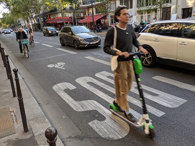 Ｕ－４万円のモデルも登場！　電動キックボードは日本で普及するか？