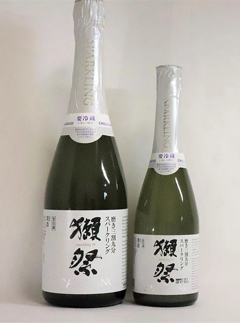 旭酒造が製造するブランド日本酒「獺祭」は国外で広く販売されており、円安の影響で2021年には売り上げが過去最高額に。原料の米は国内産であり、為替による輸入コストの高騰もない