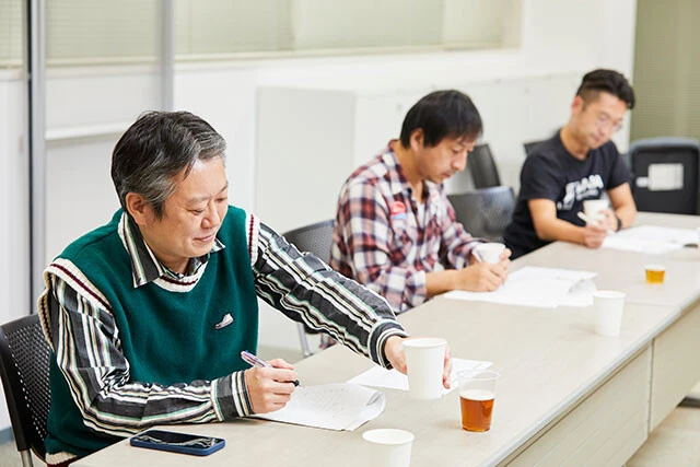 商品名を明かさずブラインドで試飲し、5段階で味を評価してもらった