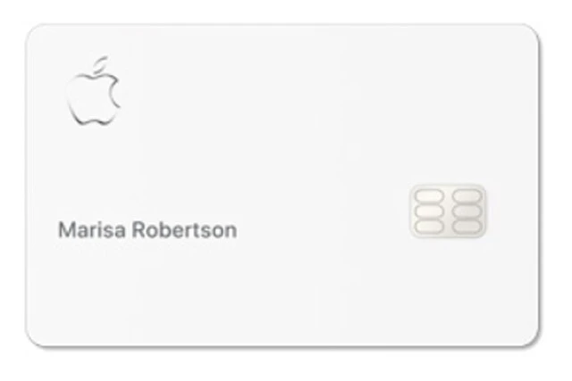 アップルカードは券面にカード番号の記載がない。米国限定のサービスで、19年の登場以来、日本上陸が噂され続けている(出典:アップル公式サイト)