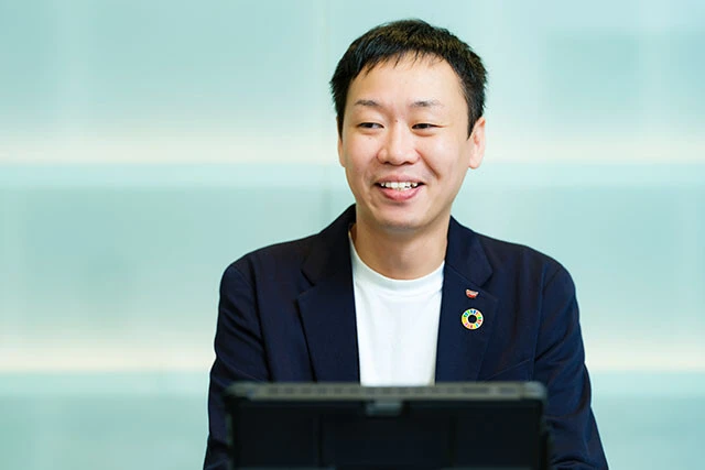 「『おいしい完全メシを開発せよ』と会社に言われたときは、『そんなんムリだよ』と思いました（笑）」と語る高木さん