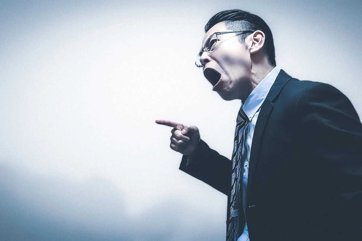 近年問題になっている「カスハラ」から従業員を守るには、「お客様は神様」一辺倒からの脱却が必要