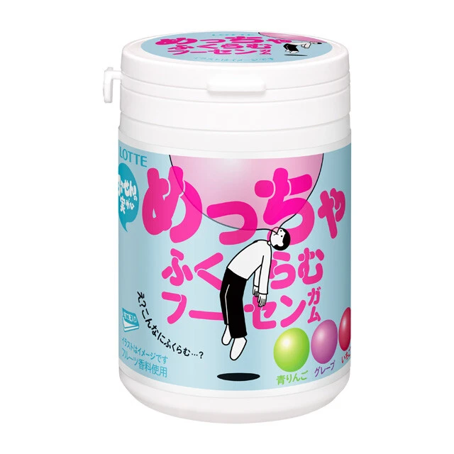 「めっちゃふくらむフーセンガムボトル」(ロッテ) 今年7月16日から販売を開始した新商品。ロッテ独自の配合技術によって従来のフーセンガム(ロッテ「ふ~せんの実」)の約2倍も膨らむようになった