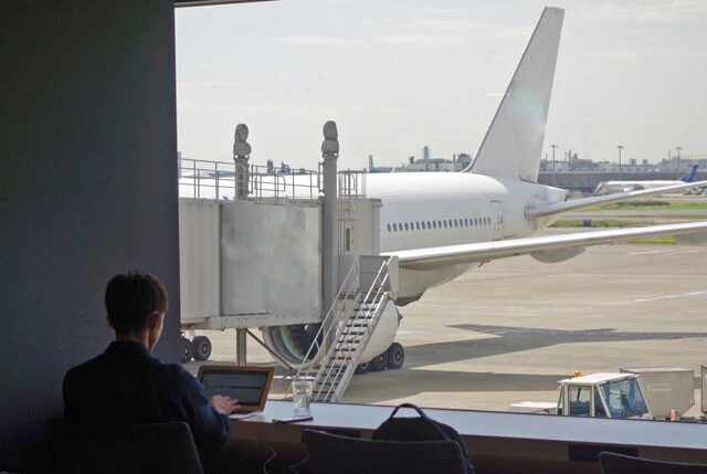 世界には、各国のホテルを点々とするパーペチュアル・トラベラー、パーマネントトラベラーという生き方を選ぶ富裕層もいるが、実践できる人は限られている