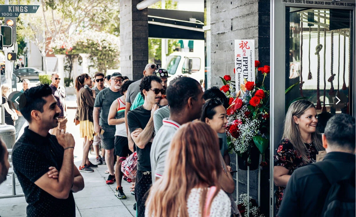 米ロサンゼルスに一風堂ウェストハリウッド店が2019年9月にオープンした際には、長蛇の列が