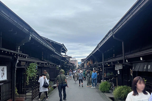 インバウンド急増中の今、観光地の民泊オーナーになるのもあり！　日本の高齢化社会を見据え、お年寄りも多く訪れる場所を狙ってリスクヘッジしよう