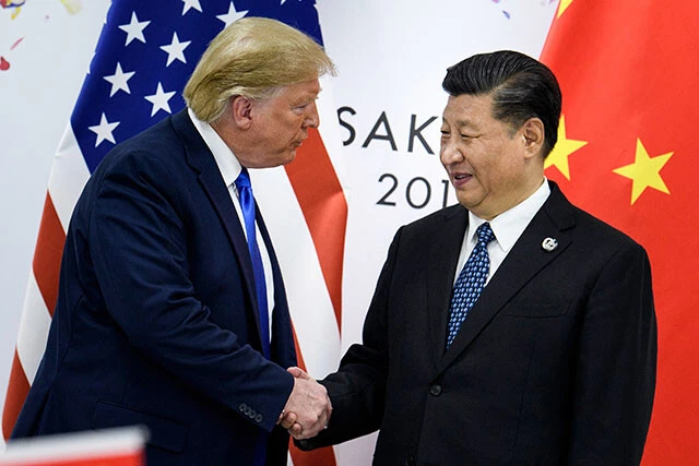 相互関税で火花を散らすアメリカと中国。トランプ大統領（左）と習近平国家主席（右）は2019年6月以来に顔を合わせることになるのか