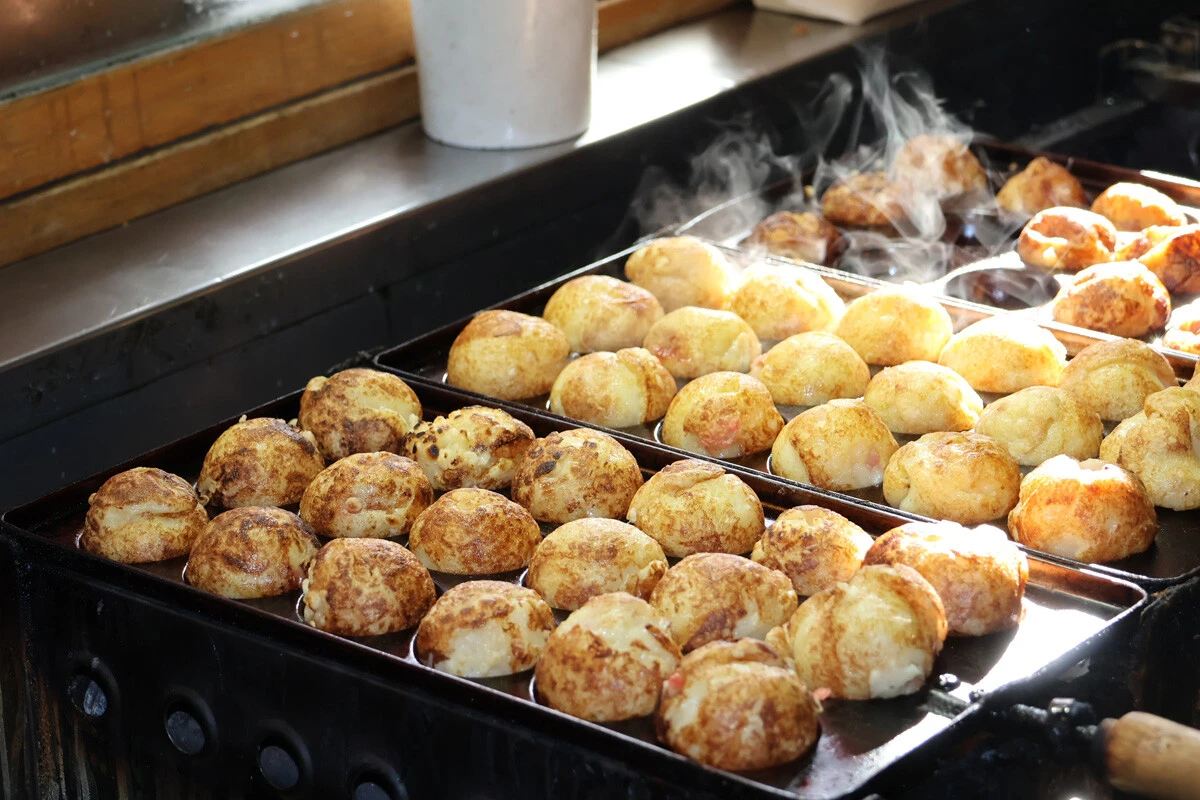 タコの高騰でひと皿1000円超え店も続出！　大阪庶民の味「たこ焼き」よ、逆境に負けるな!!