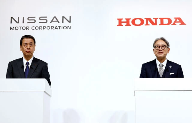 日産・ホンダの統合検討会見で両社長が見せた「苦笑」の理由