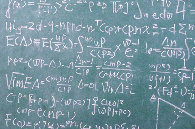 メモリー半導体はなぜ高騰？　小学生でもわかる超解説！