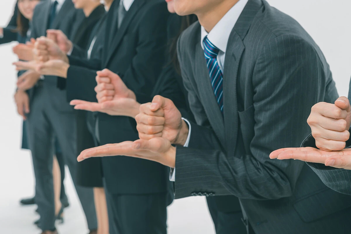 ゴマすり＆根回しがうまい人の特徴は？　飲み会・懇親会の本当の意義は？