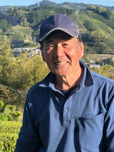 和束町で代々お茶の生産を営む「上香園」代表の岡田文利さん