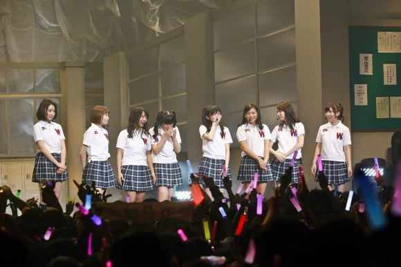 画像・写真｜完璧アイドル“まゆゆ”がまさかの大号泣！ 渡り廊下
