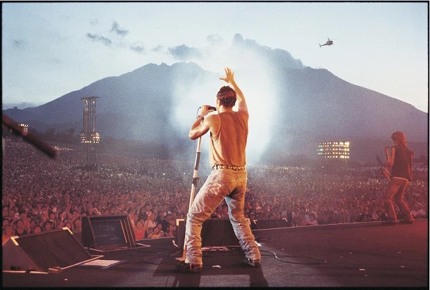 桜島の感動が10年ぶりに、さらに苛酷な富士をバックにした伝説となる!