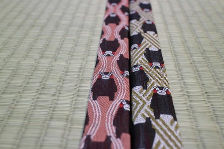 会場に敷き詰められた畳の縁にもくまモンが!