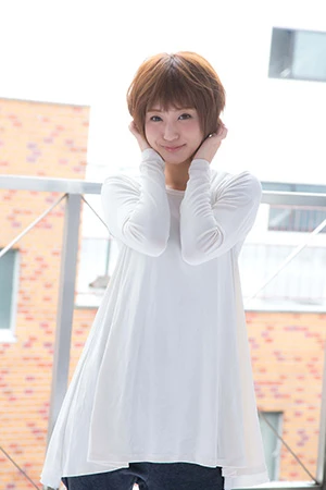 ありとあらゆるSNSを使いこなす、“SNS界の千手観音”izuちゃん