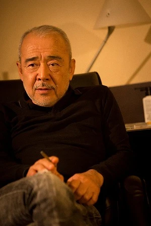 記念すべき第1回のゲストは作家の北方謙三氏。エロからロック、格闘技まで話題は尽きず!
