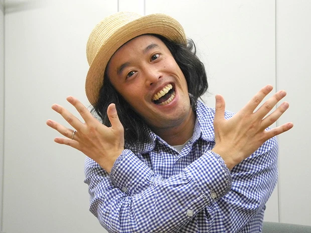 ●やついいちろう 1974年生まれ。エレキコミックのボケ担当。DJとしても活躍。アルバム『トロピカルアワー!!』好評発売中