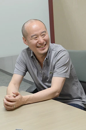 ゴールデンを目指すのではなく、これからも月曜深夜枠でやっていきたいと語る小野さん