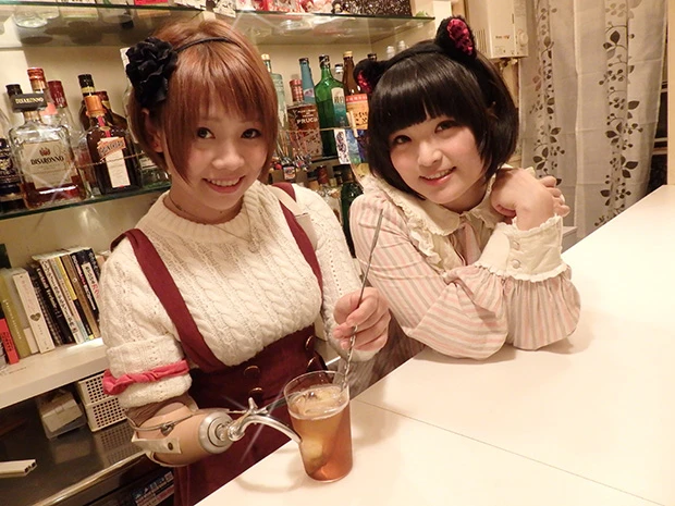 ウートピ掲載時の琴音さん(左)と幸子さん(写真提供/sguts氏)