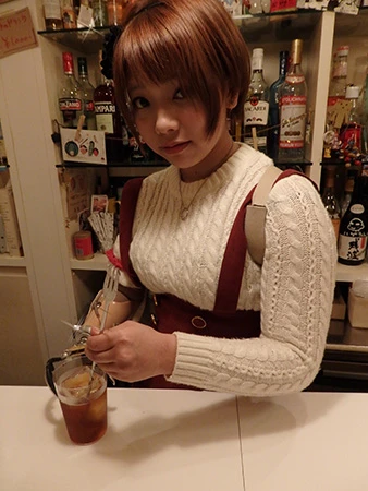 『欠損ＢＡＲ　ブッシュドノエル』での琴音さん（写真提供／ｓｇｕｔｓ氏）