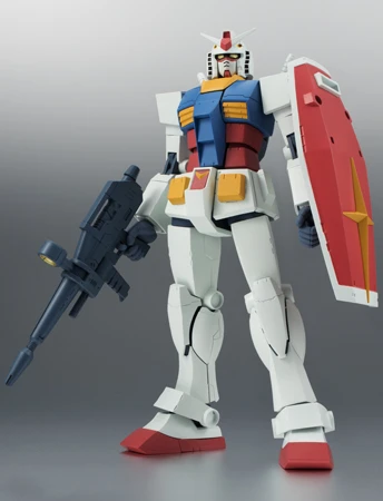 全高約12.5㎝でガンプラの1/144シリーズとほぼ同じスケール感。一緒にディスプレーするとデスク上の一年戦争がはかどります!
