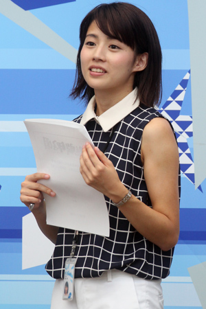 学生時代から宝塚歌劇団と劇団四季の大ファンだという田中萌アナの趣味はミュージカル鑑賞。現在の主な担当番組は『グッド!モーニング』