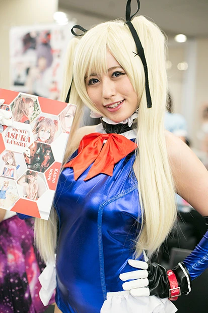 コスプレイヤー名：野臣一美コスチュームの作品名：ＤＥＡＤ　●Ｒ　ＡＬＩＶＥ　５　Ｕｌｔｉｍａｔｅキャラクター名：マリー・ロ●ズ