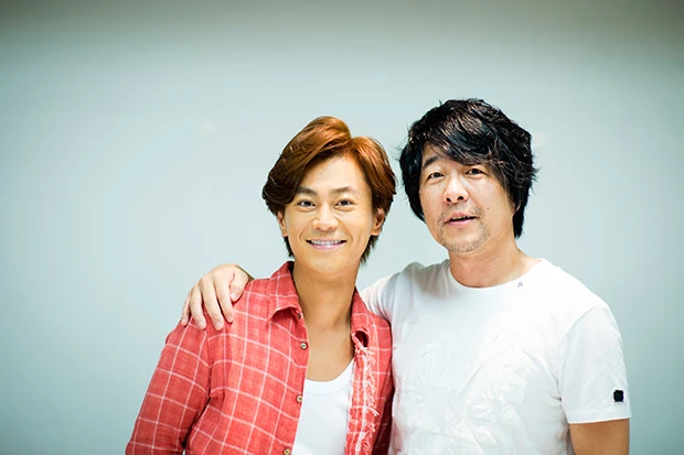 撮影時は自ら「肩を組むのがいいんじゃないですか?」と、ここでも弟キャラを発揮してくれた氷川さん