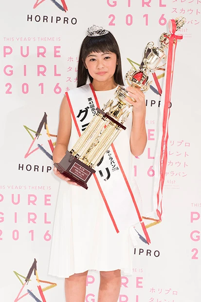 『PURE GIRL2016』で史上最年少受賞者となった柳田咲良さん(12歳)
