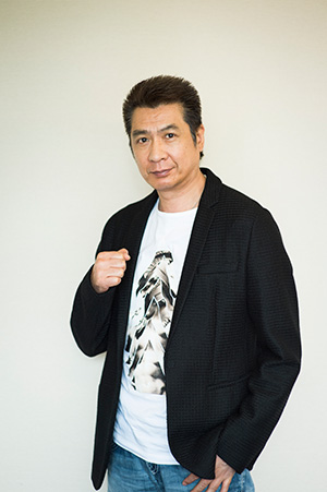 デビュー35周年を迎え、ますます意気軒昂な山川豊さん